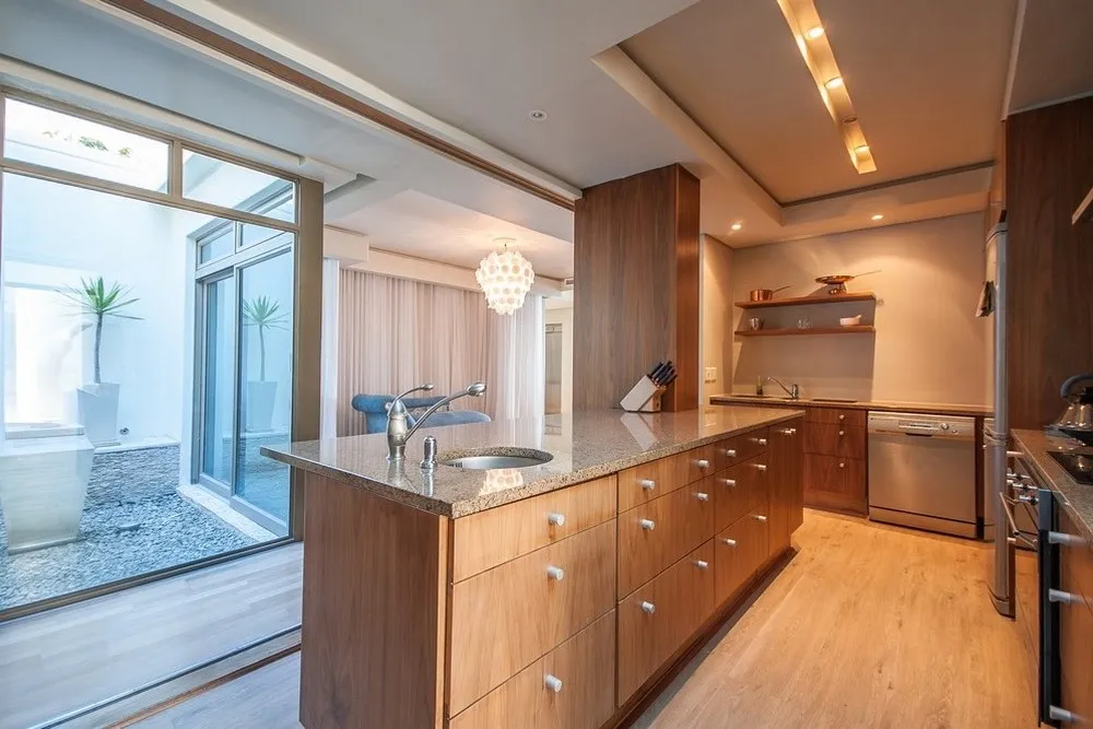 property_[object Object]_12