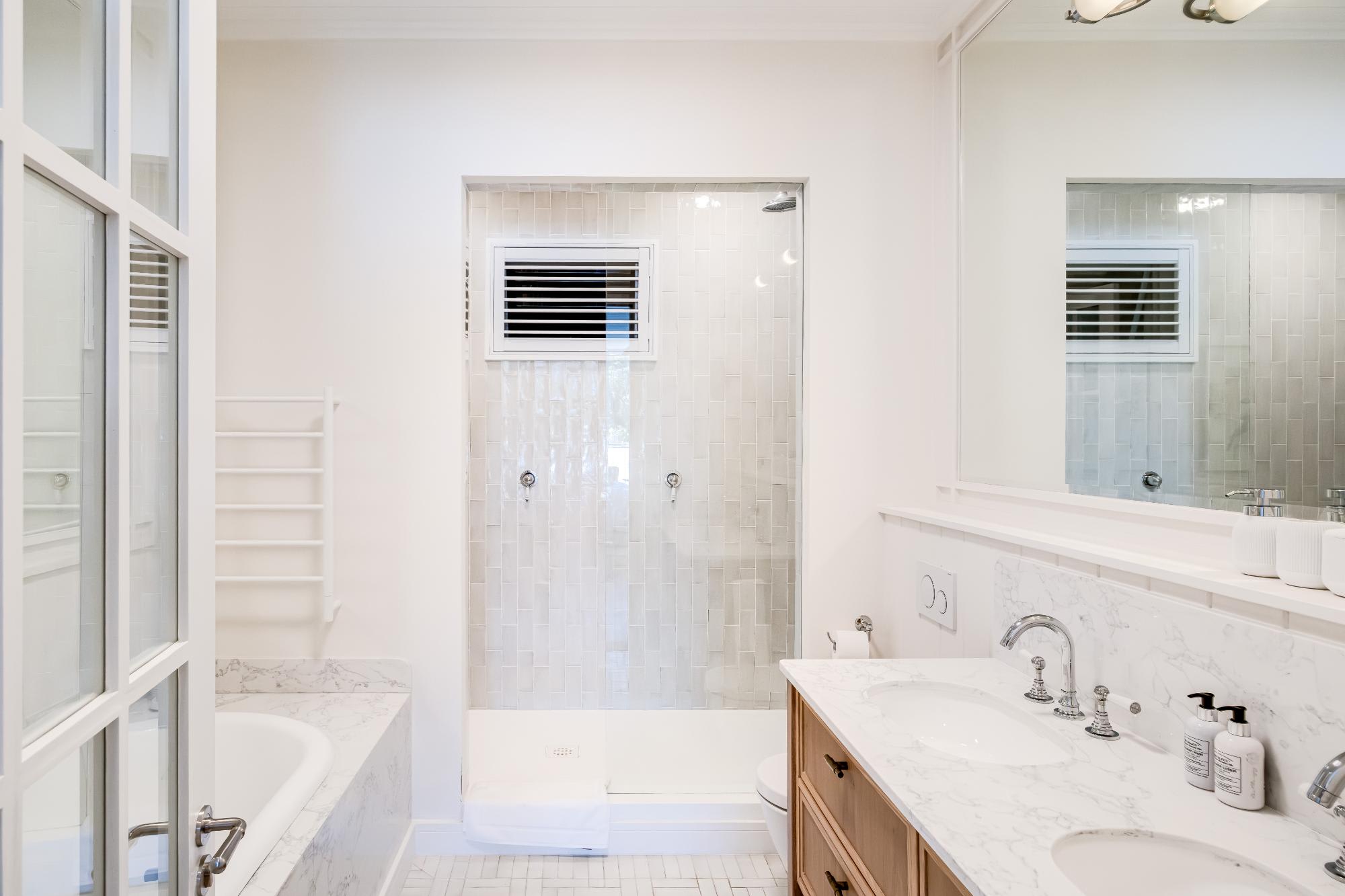 property_[object Object]_18