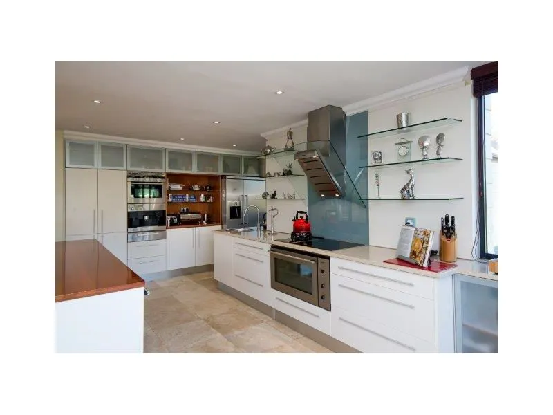 property_[object Object]_19