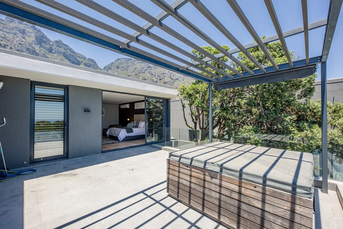 property_[object Object]_32