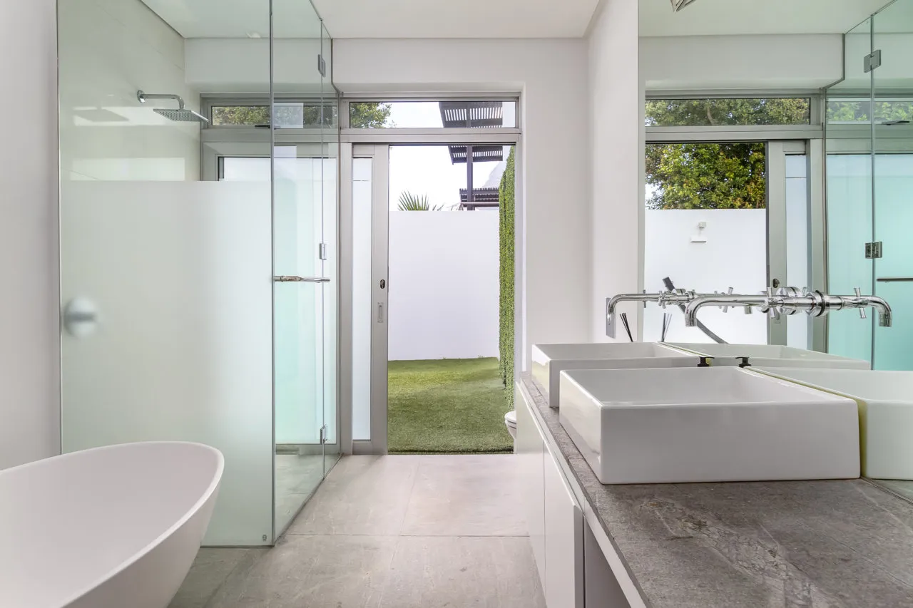 property_[object Object]_18