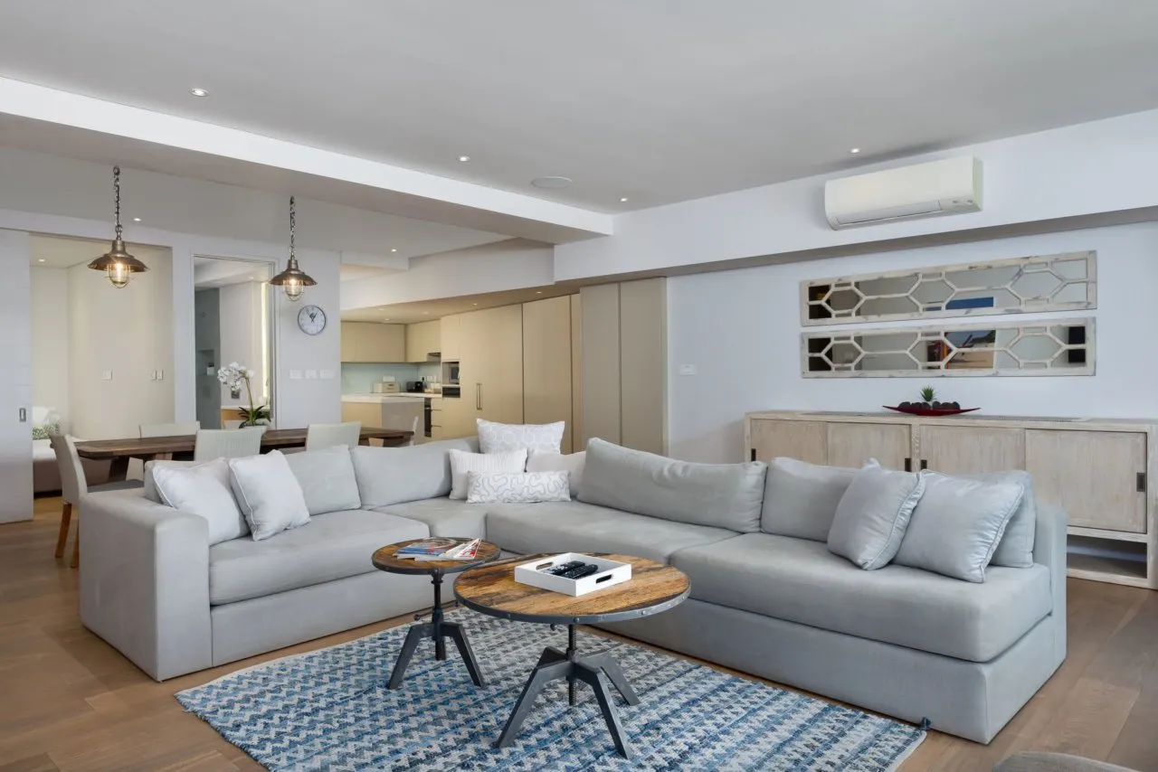 property_[object Object]_12