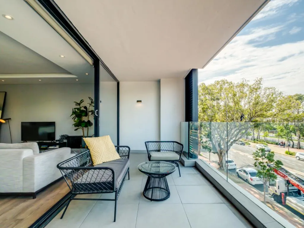 Warwick 202, Green Point