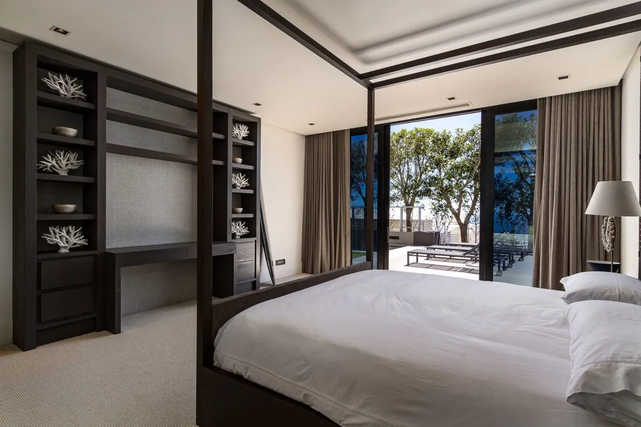 property_[object Object]_28