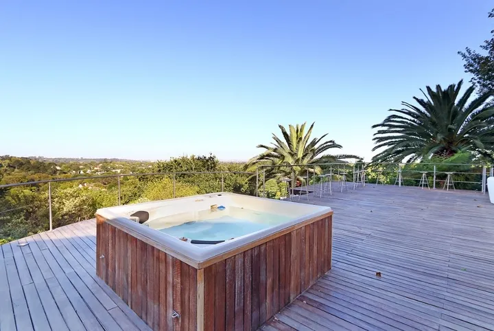 property_[object Object]_15