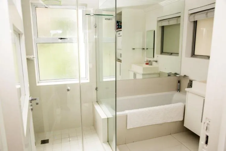 property_[object Object]_6