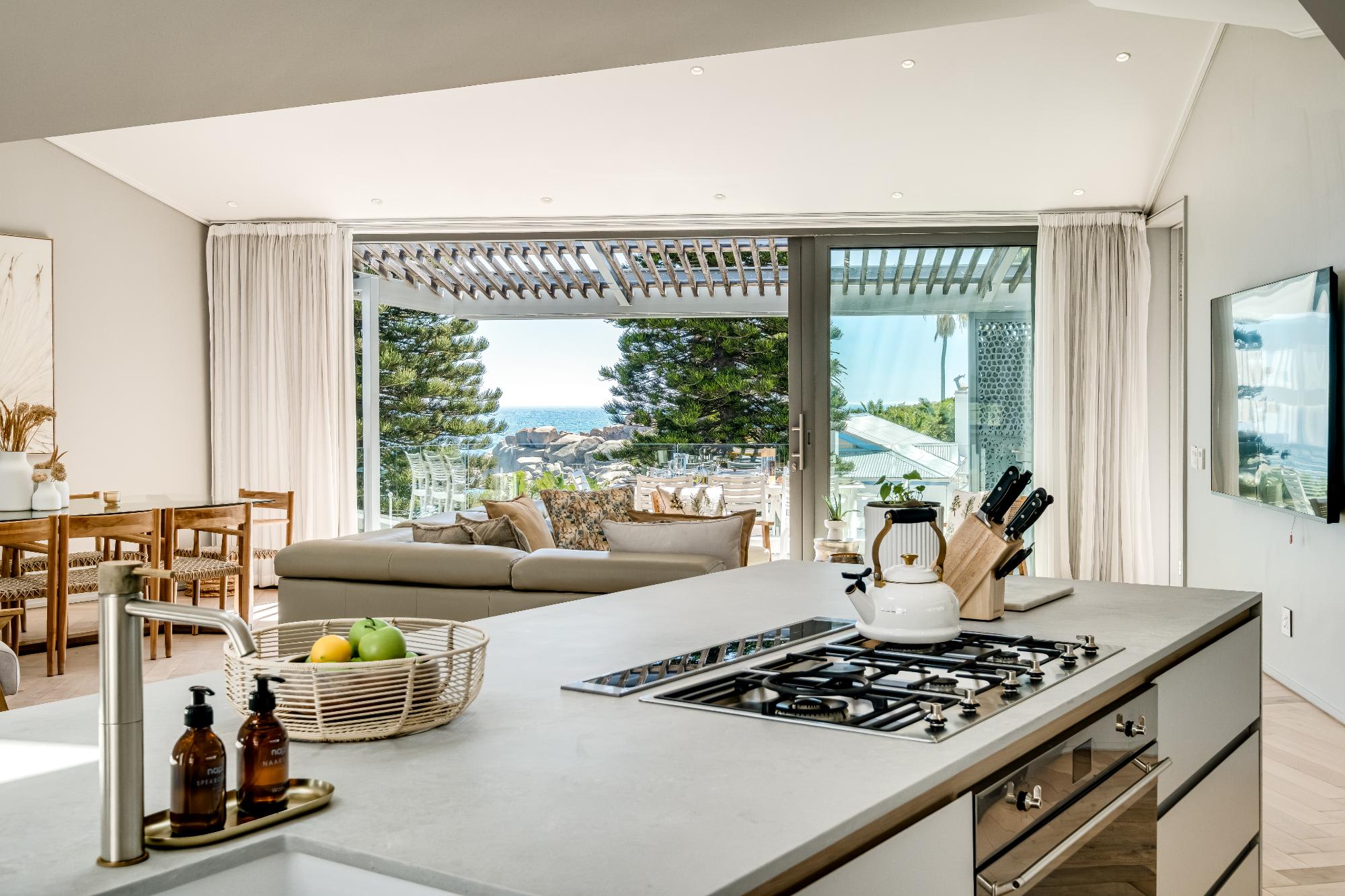 property_[object Object]_15