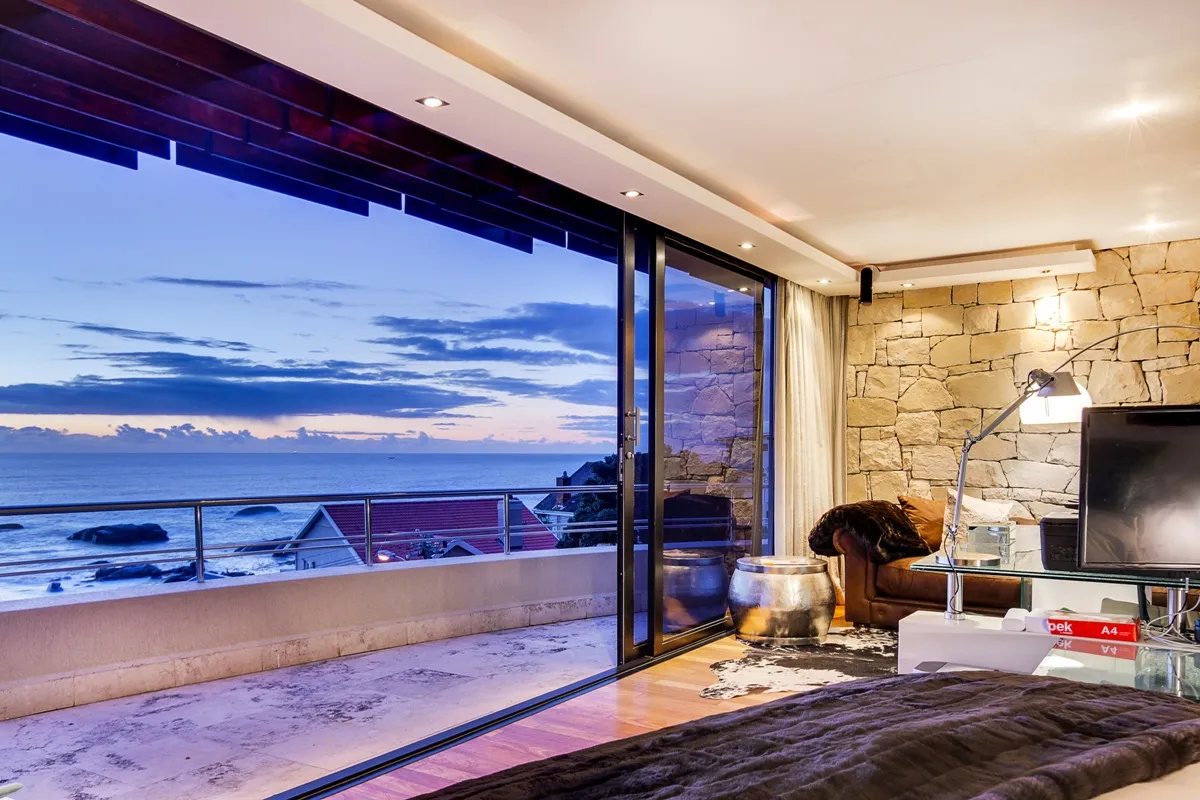 property_[object Object]_10