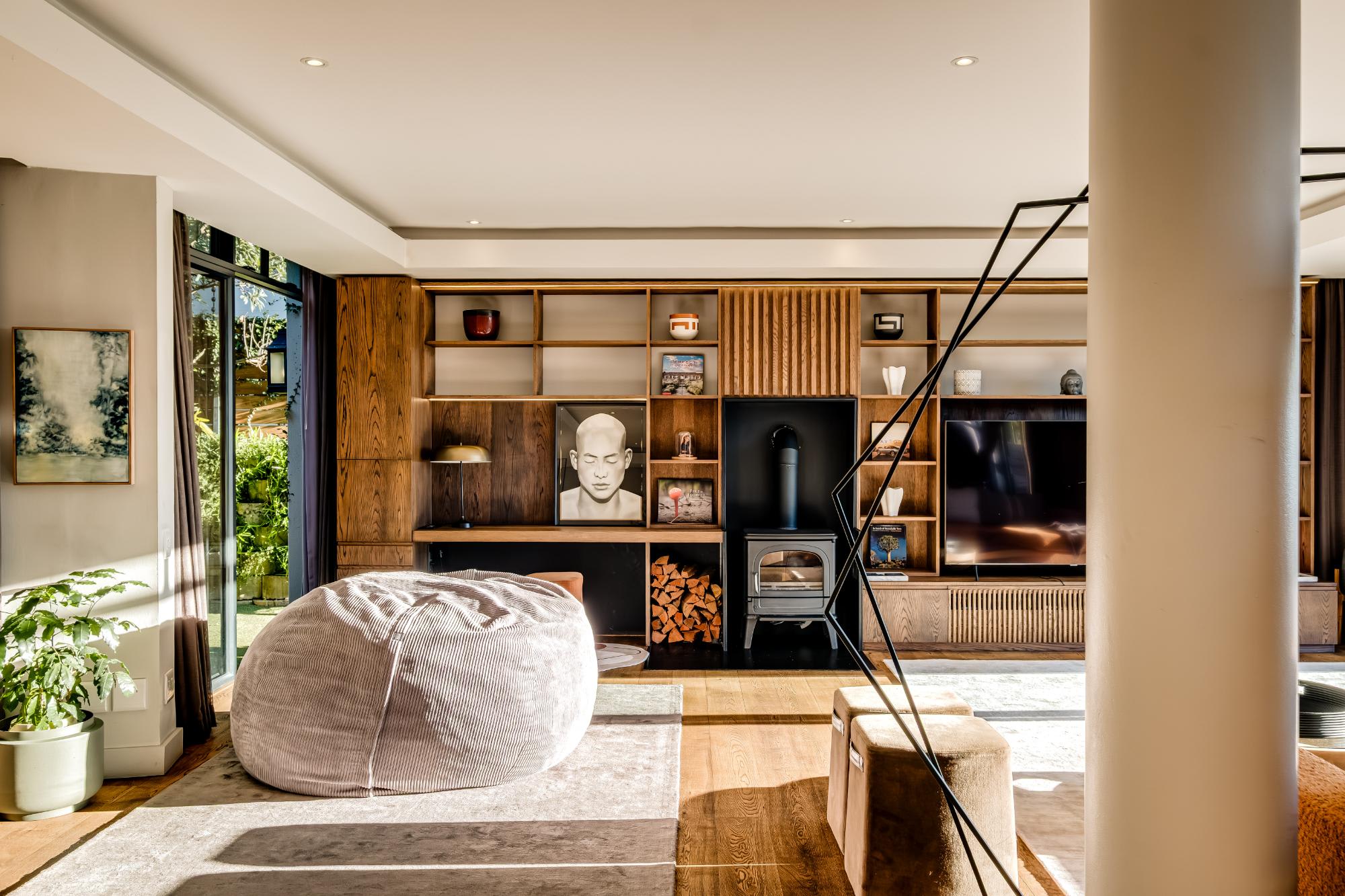 property_[object Object]_7