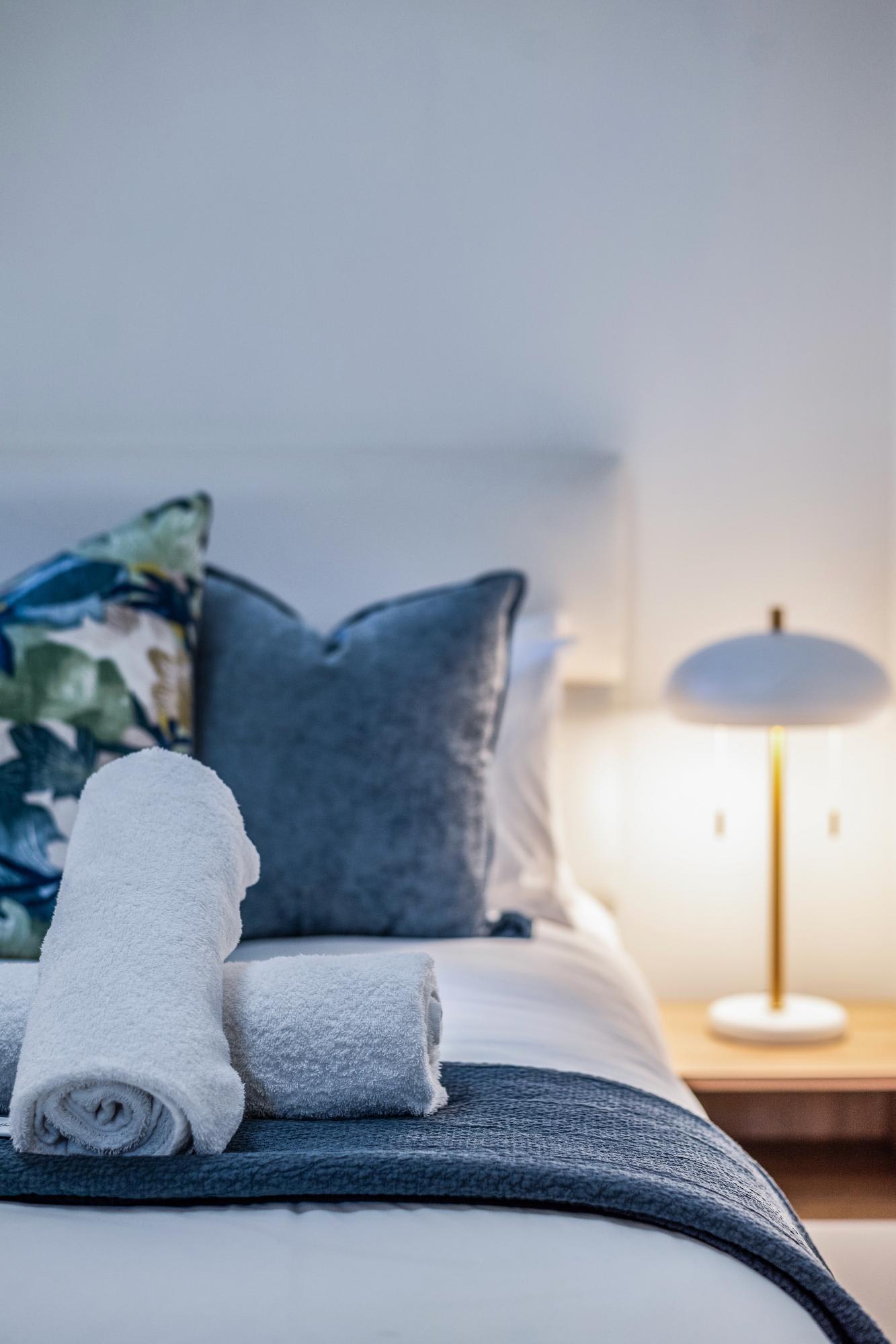 property_[object Object]_15