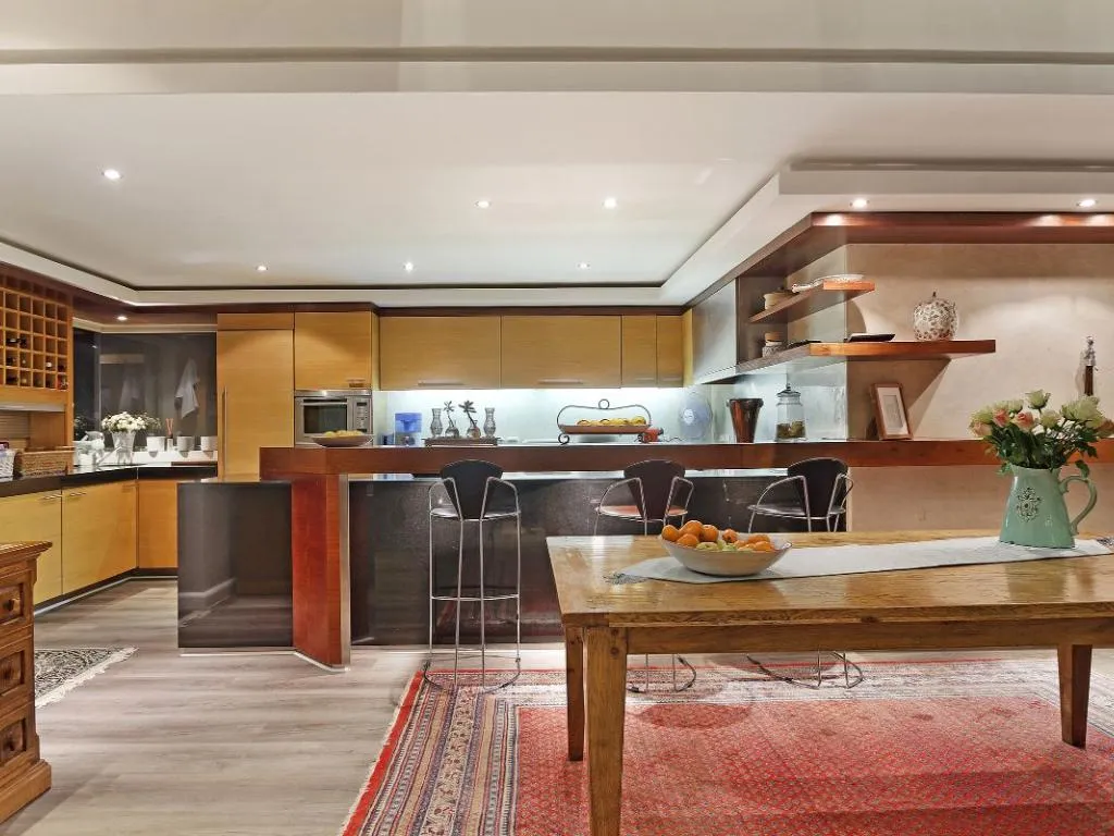 property_[object Object]_8