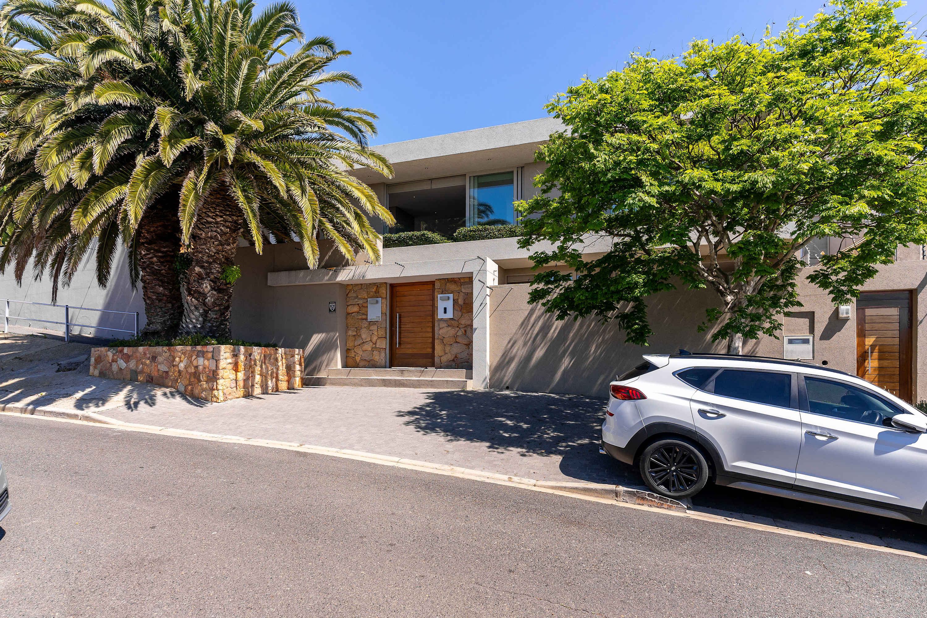 property_[object Object]_37