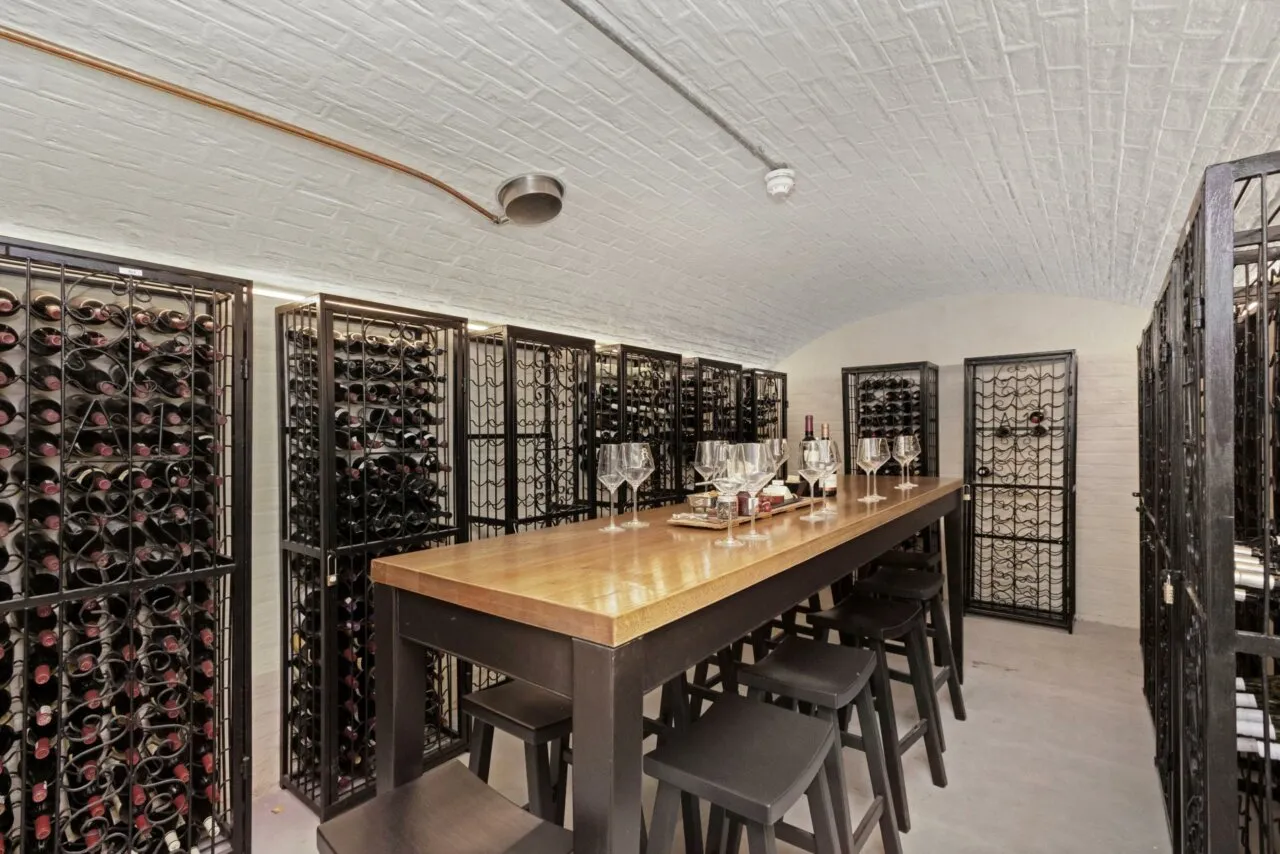 property_[object Object]_13