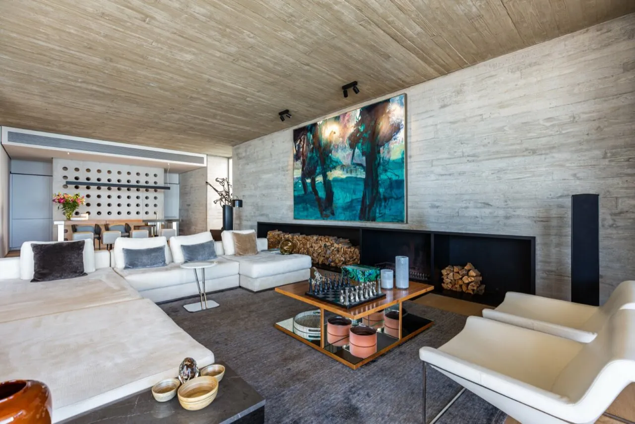 property_[object Object]_6