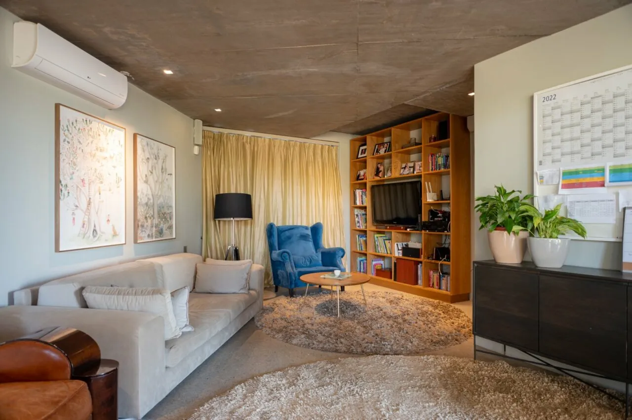 property_[object Object]_43