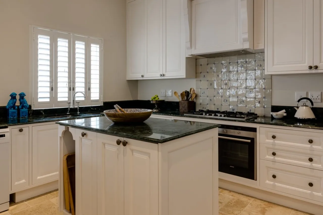 property_[object Object]_25