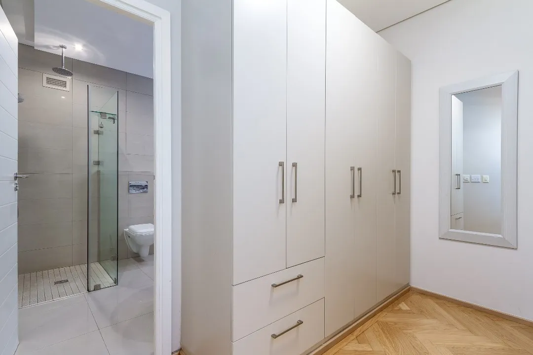 property_[object Object]_8