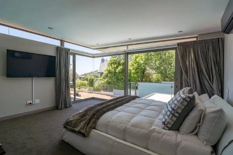 property_[object Object]_28