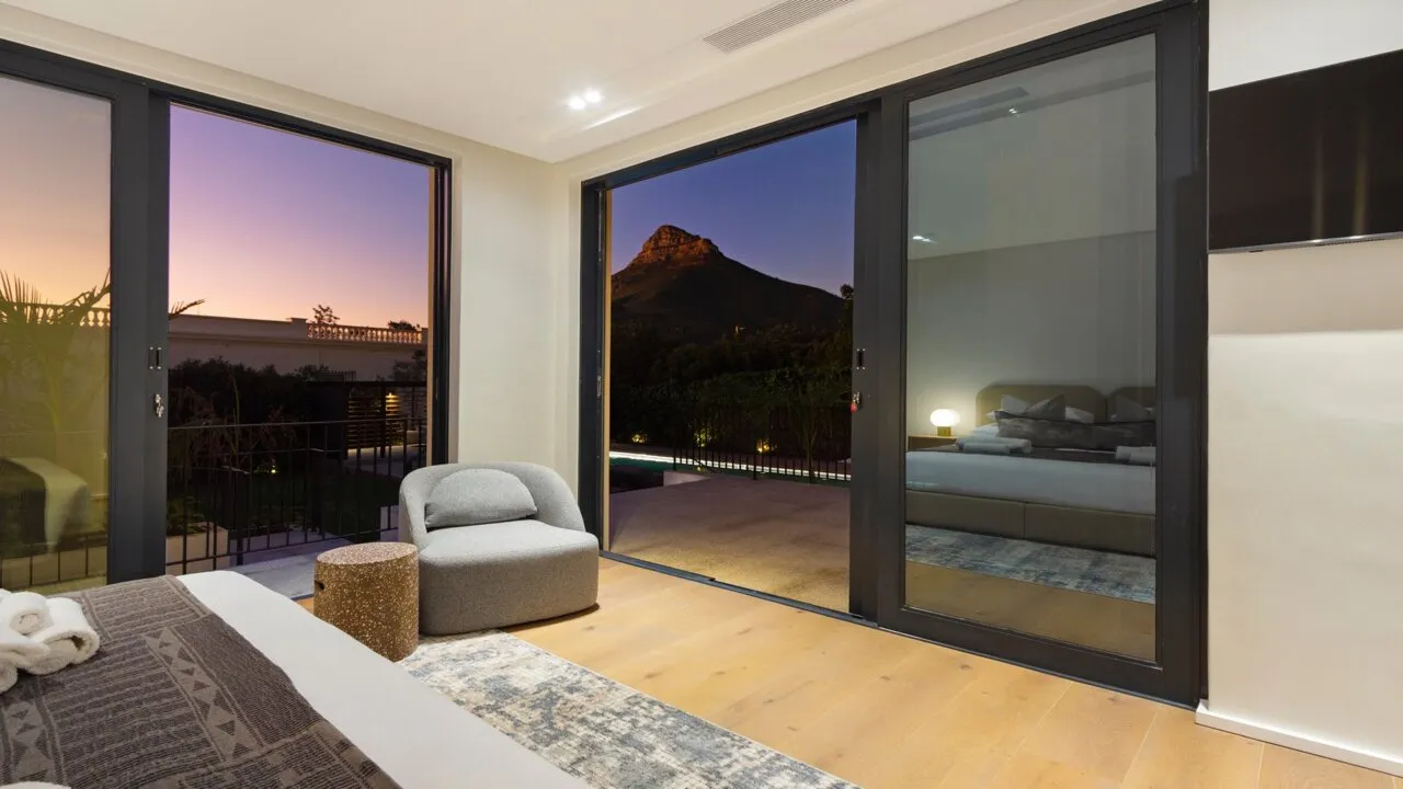 property_[object Object]_24