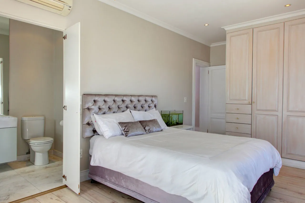 property_[object Object]_33