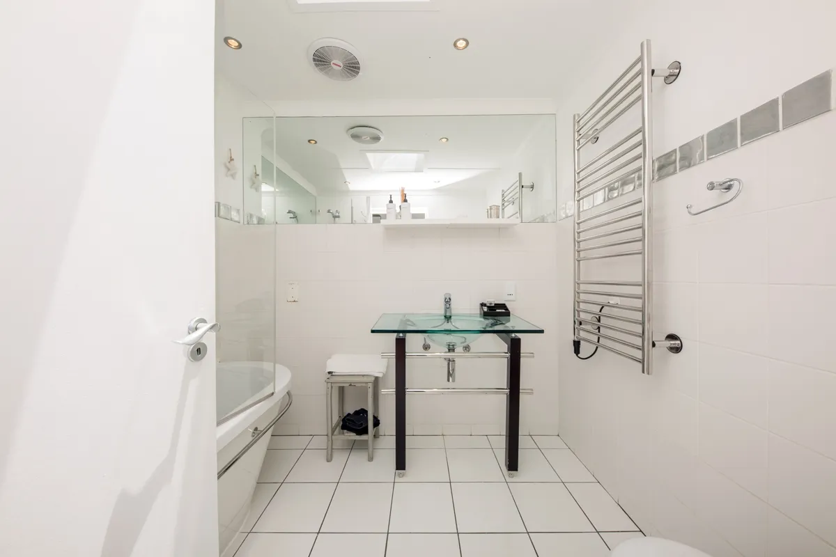 property_[object Object]_7