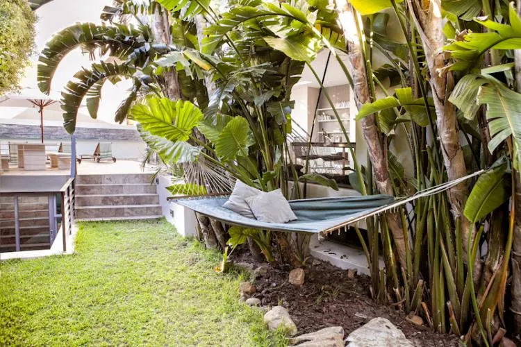 property_[object Object]_10