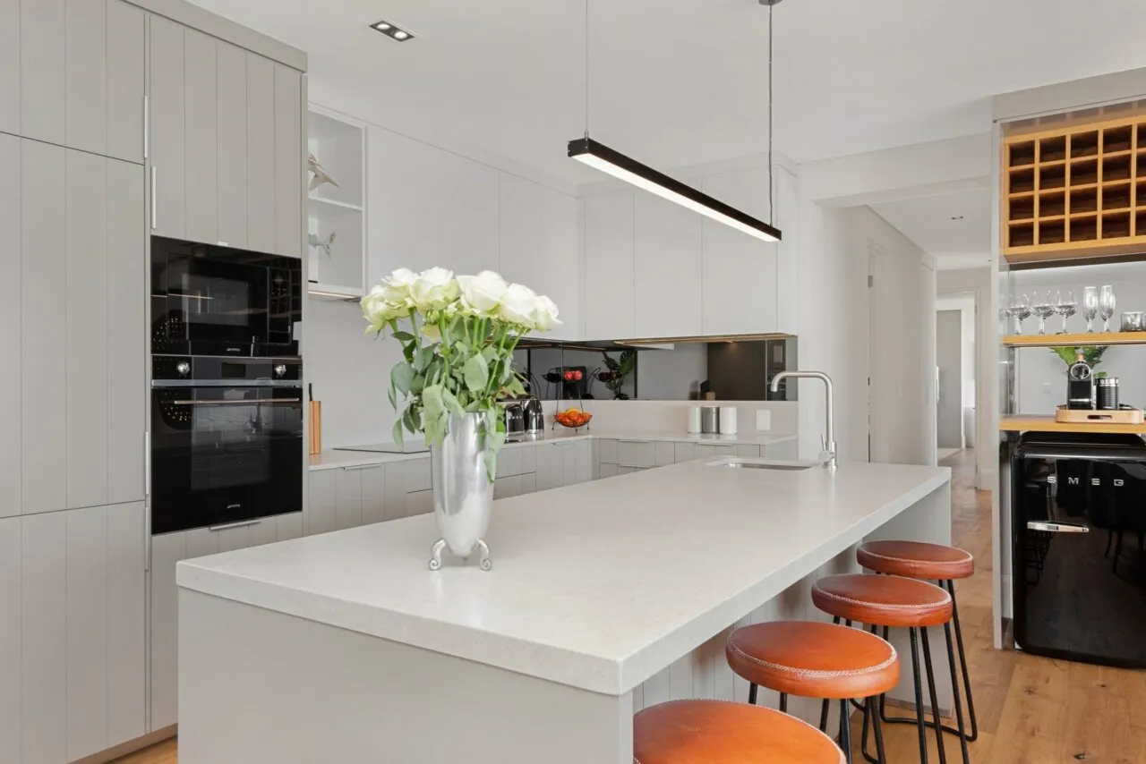 property_[object Object]_18