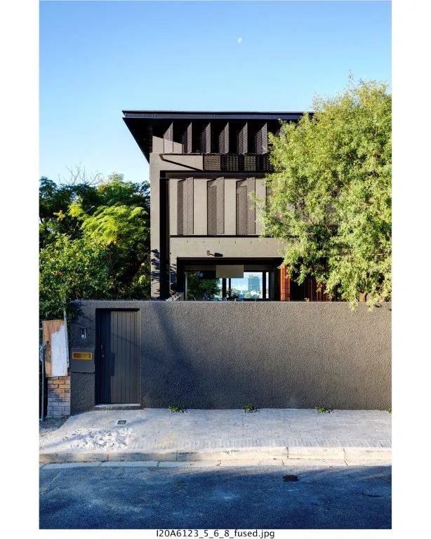 property_[object Object]_4