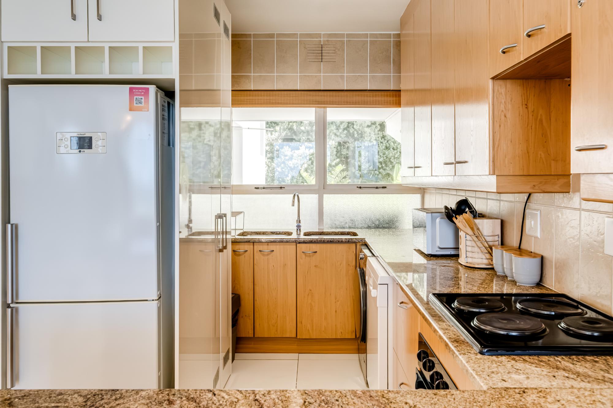 property_[object Object]_10