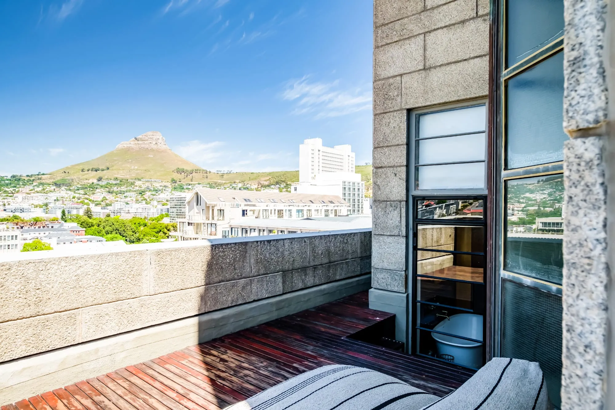 property_[object Object]_28