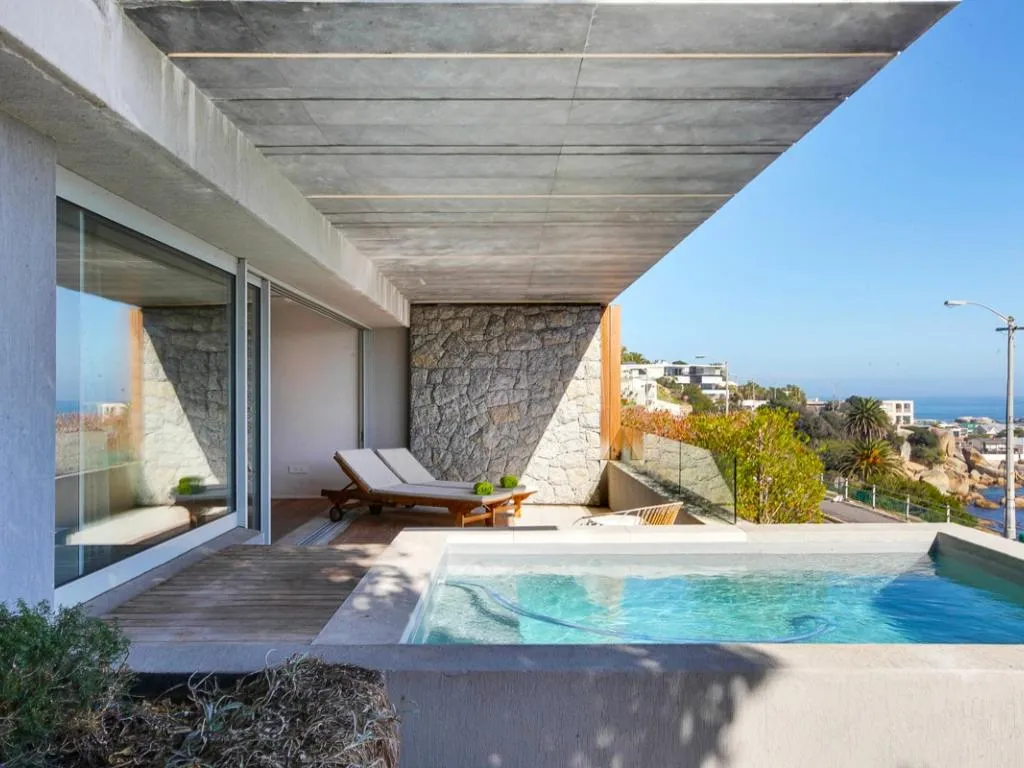 property_[object Object]_32