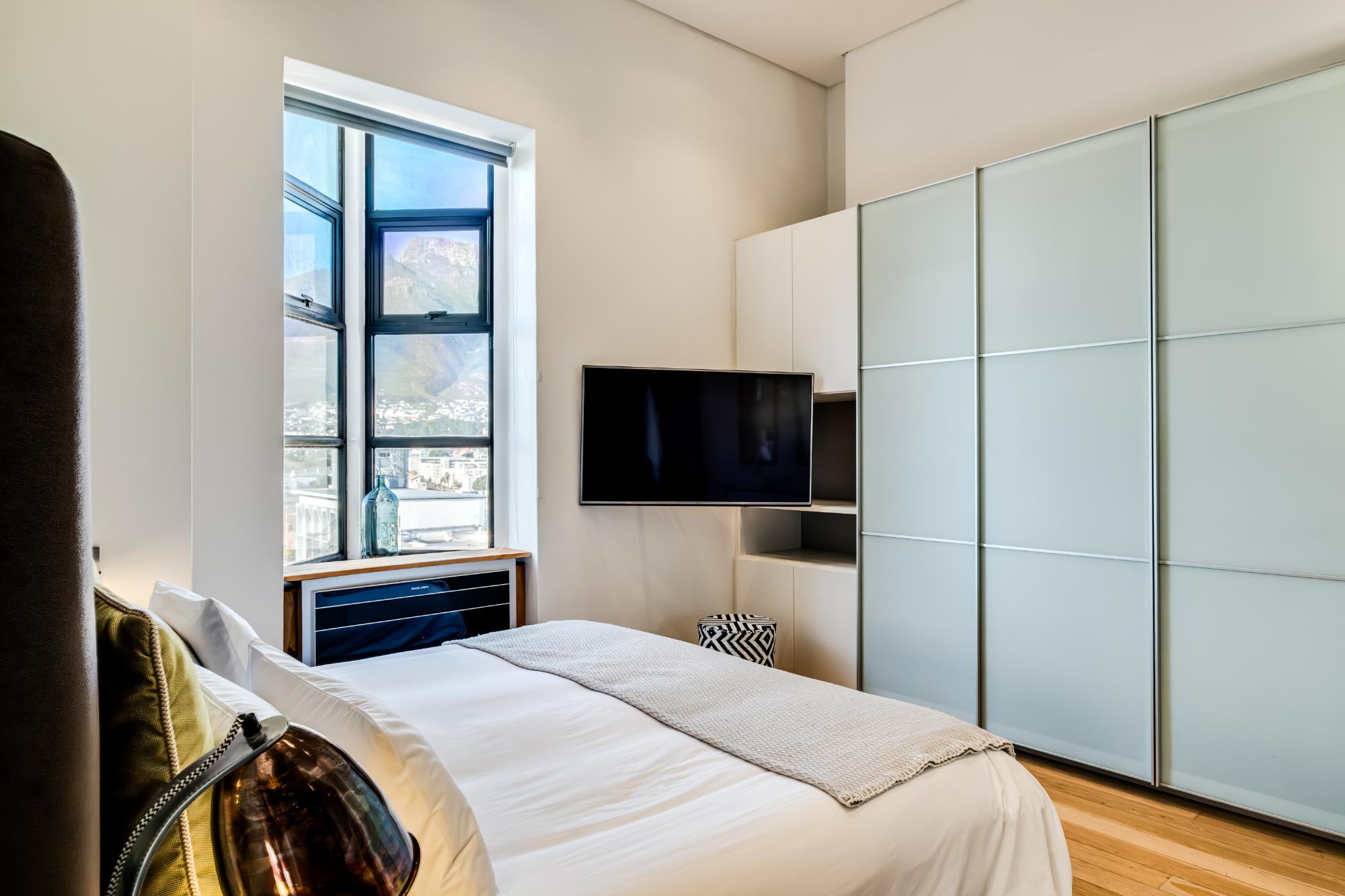 property_[object Object]_18