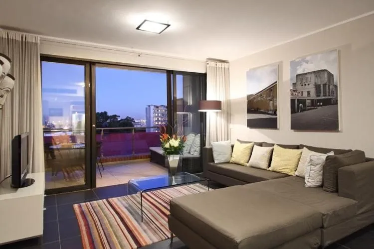 property_[object Object]_6