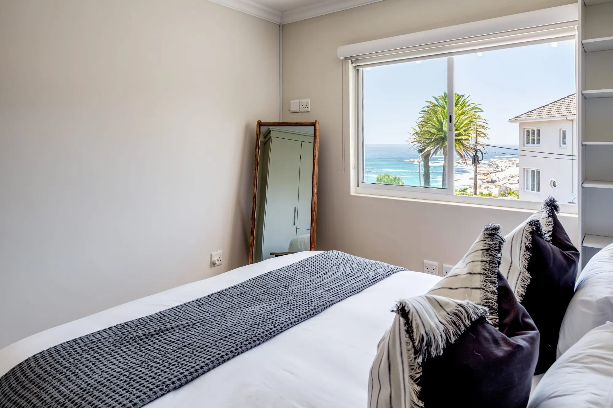 property_[object Object]_19