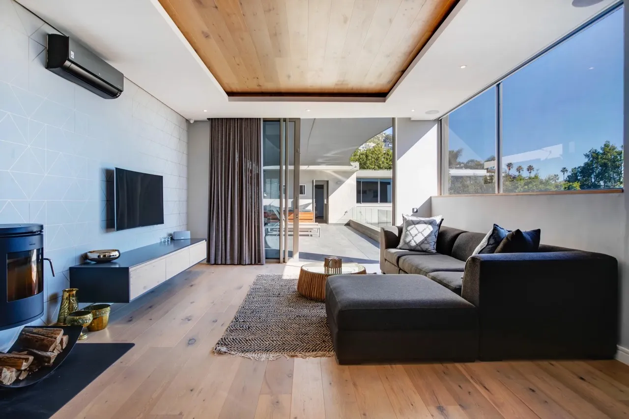 property_[object Object]_4