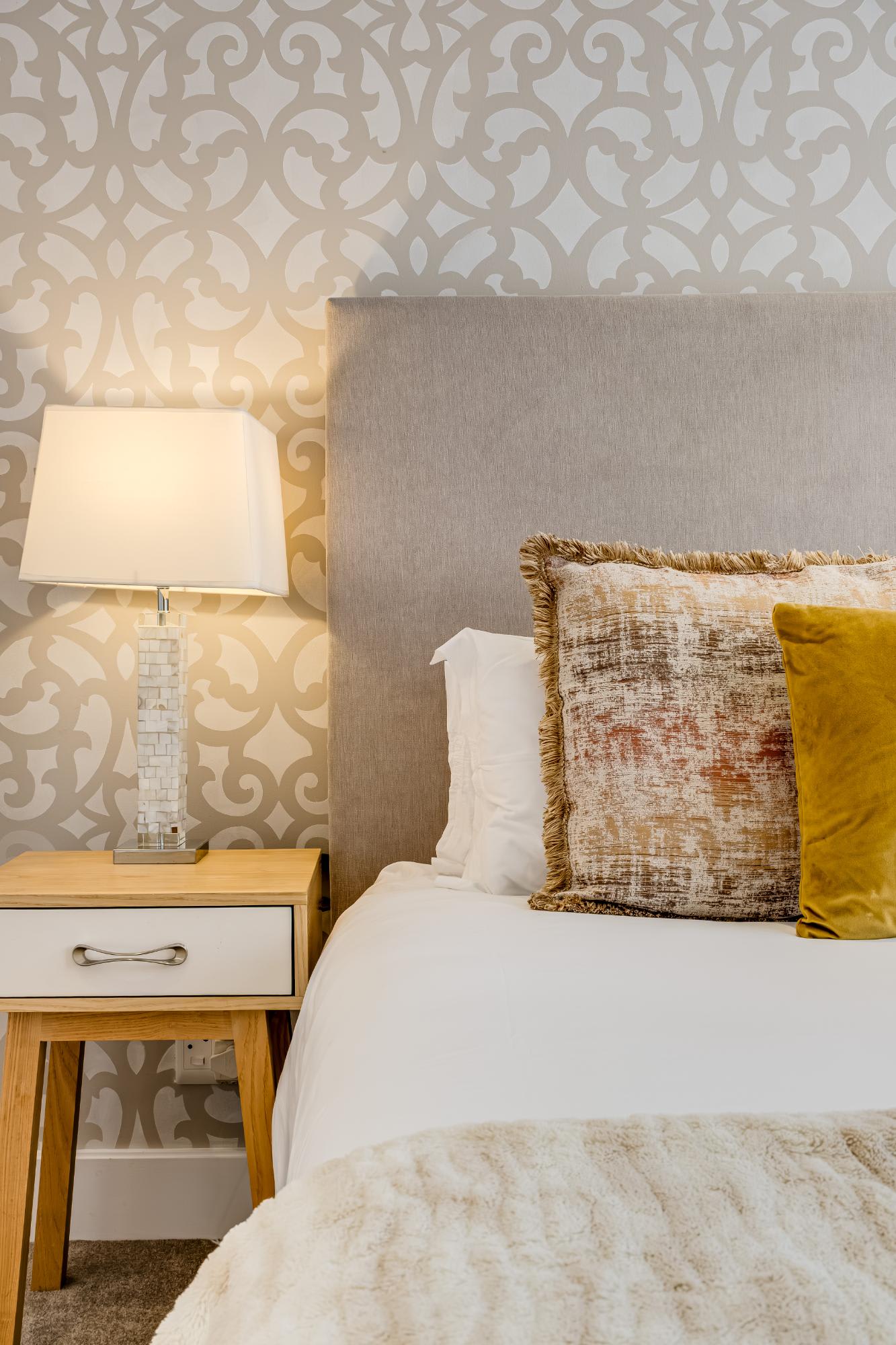 property_[object Object]_33