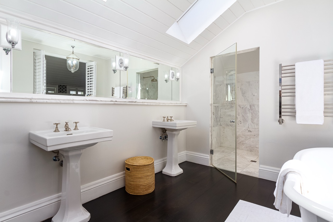 property_[object Object]_17