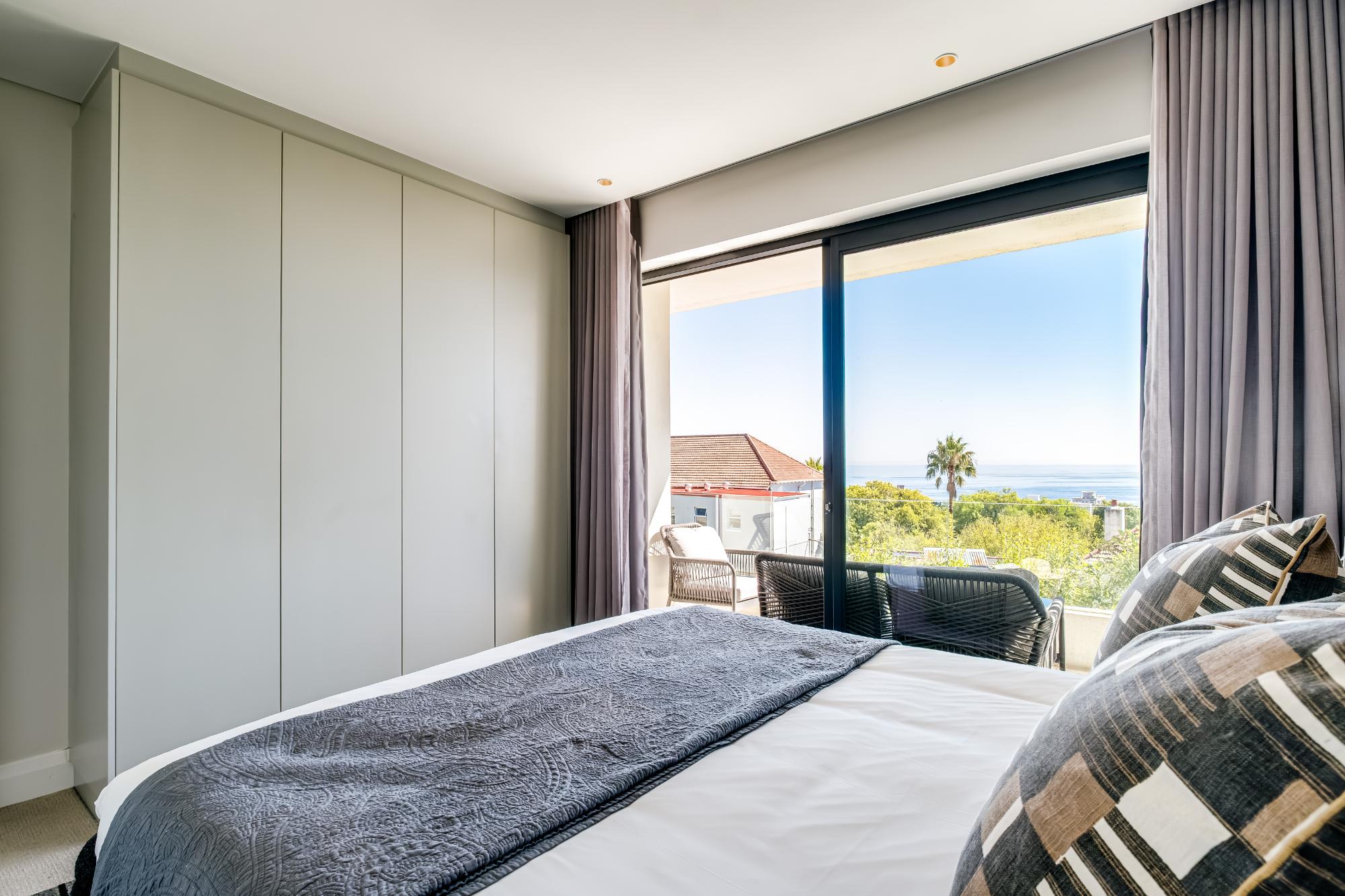 property_[object Object]_12