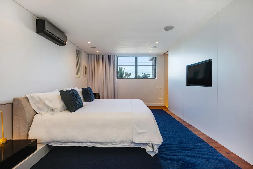 property_[object Object]_10