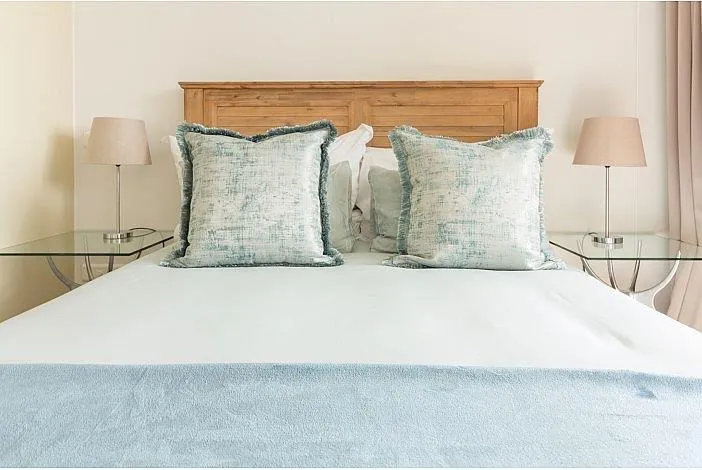 property_[object Object]_16