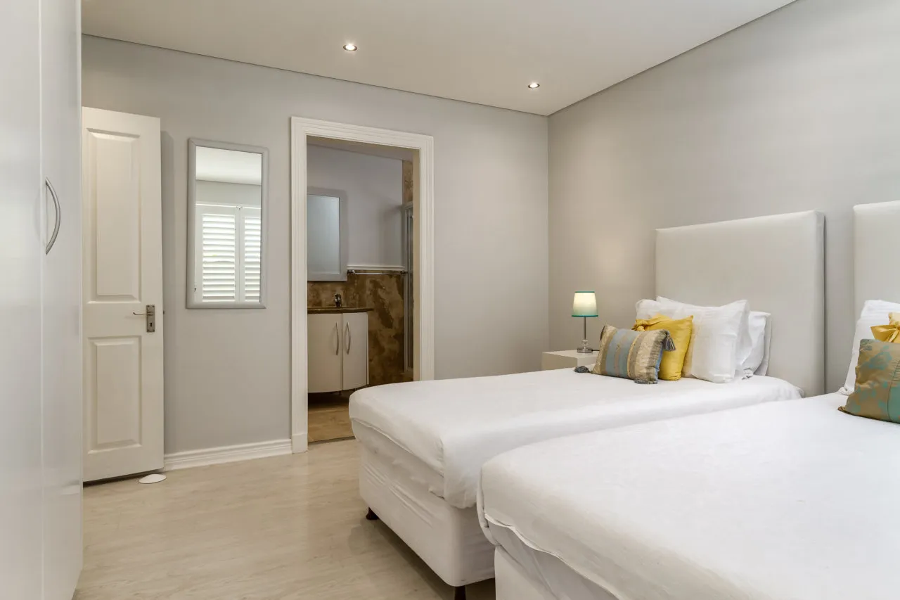 property_[object Object]_18