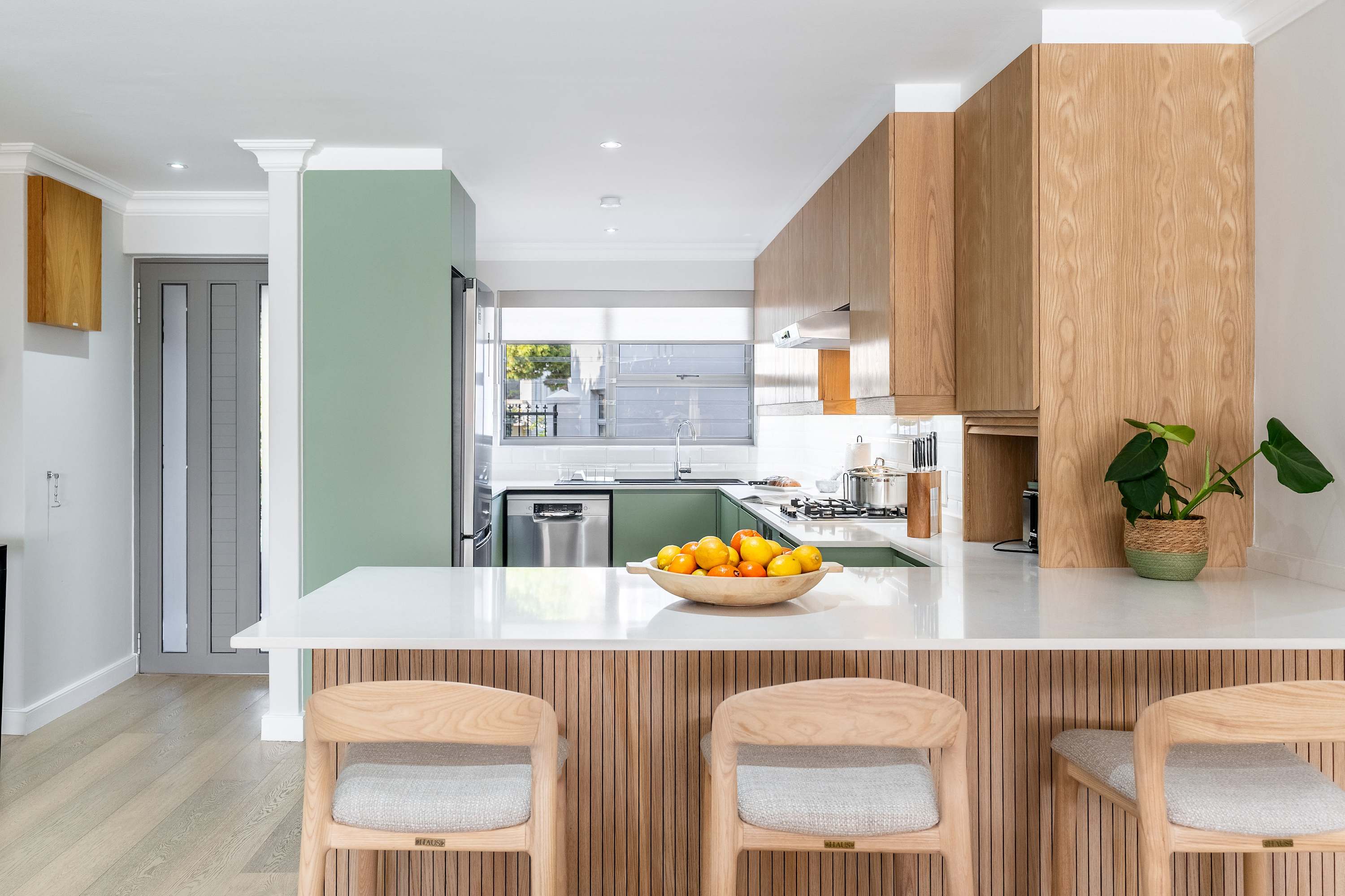 property_[object Object]_12