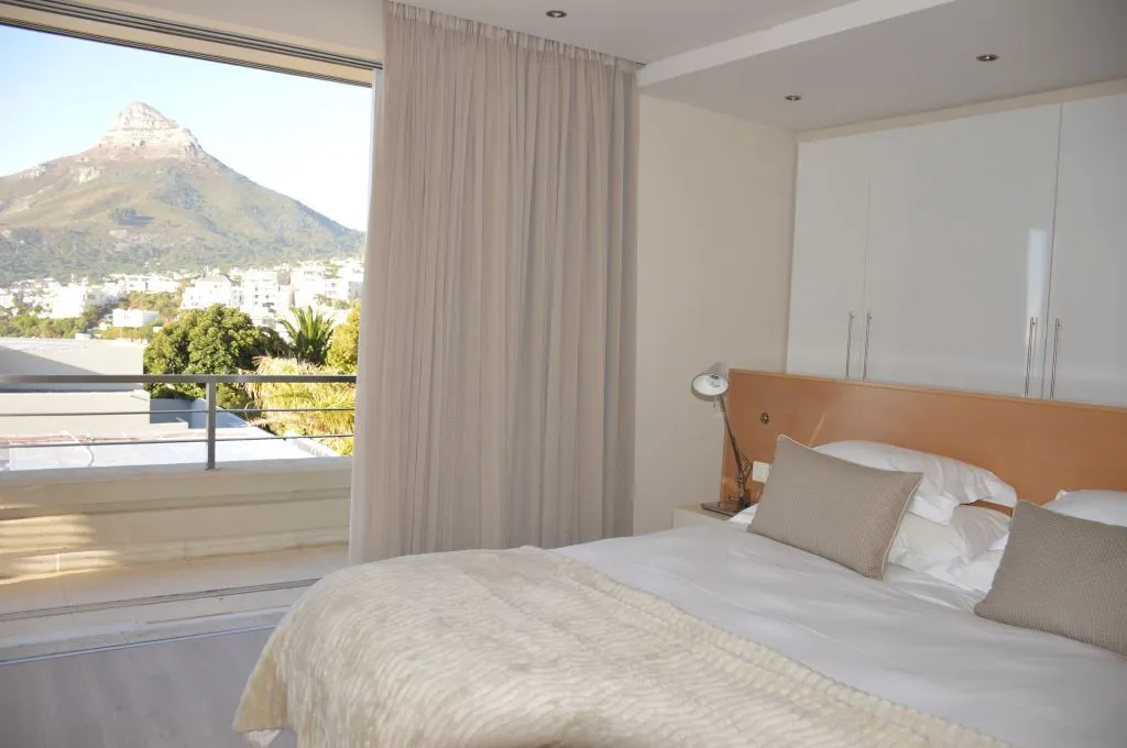 property_[object Object]_5