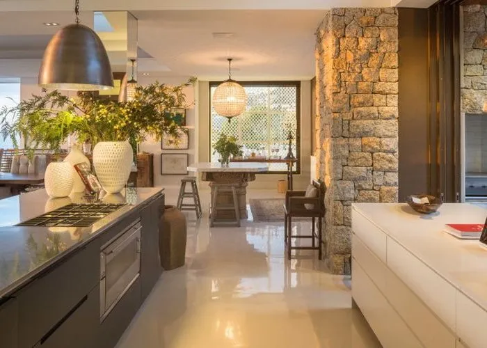 property_[object Object]_12