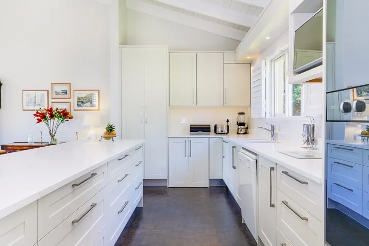 property_[object Object]_10