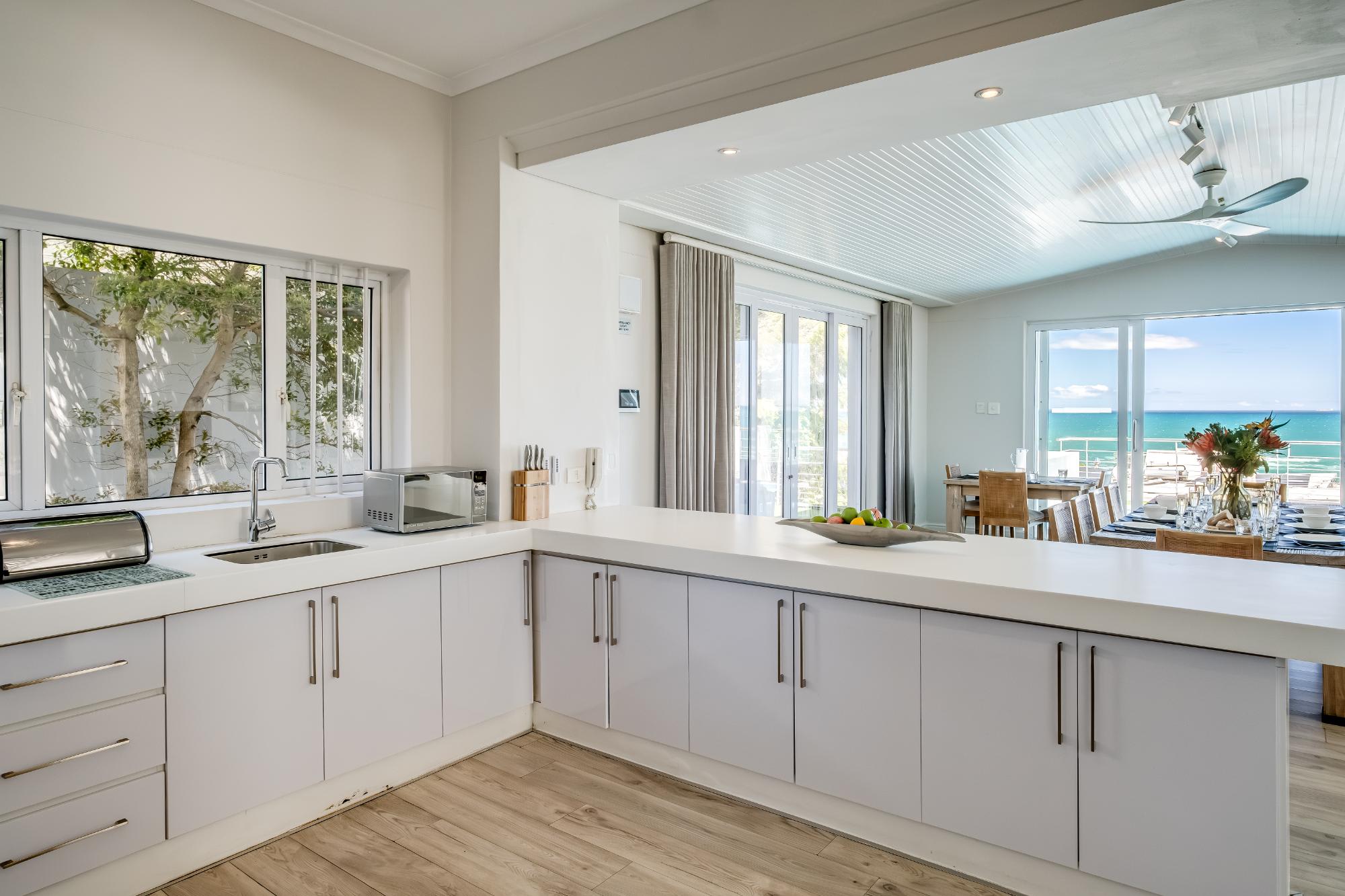 property_[object Object]_12