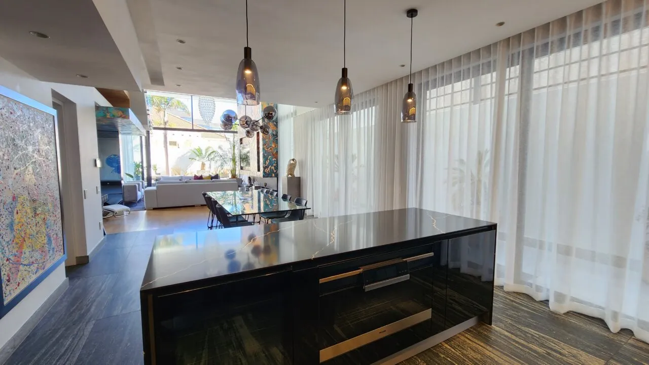 property_[object Object]_24