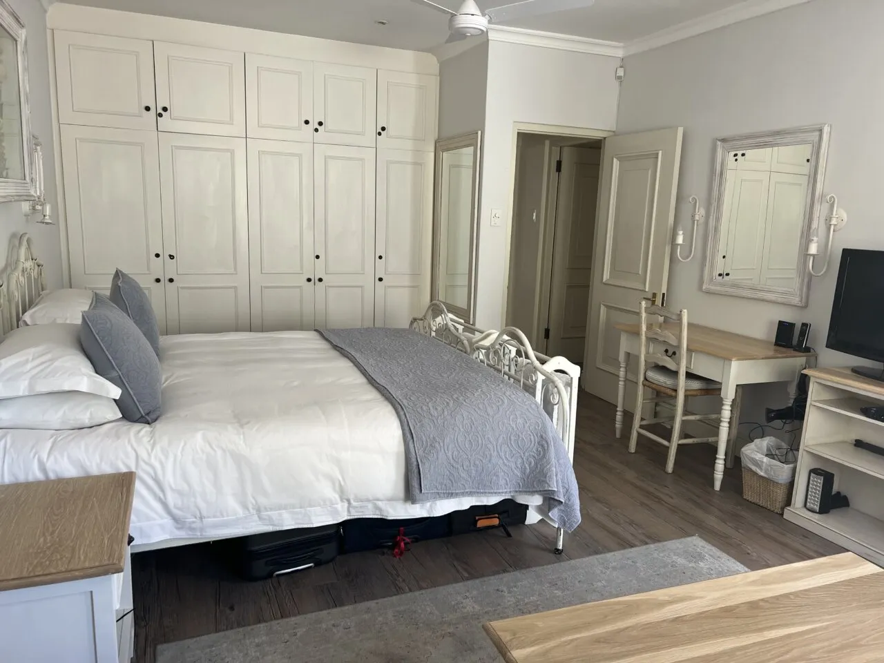 property_[object Object]_27