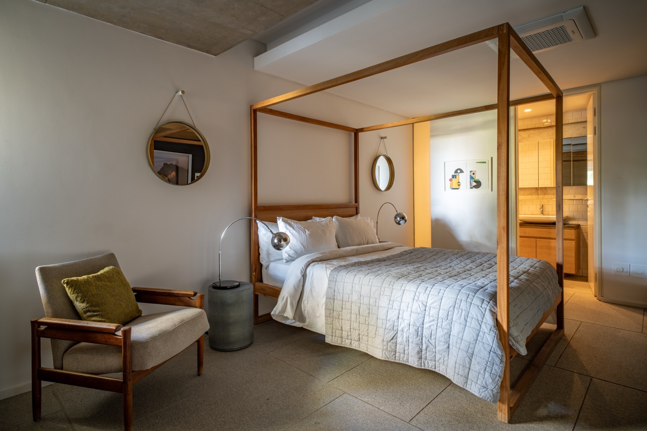 property_[object Object]_16