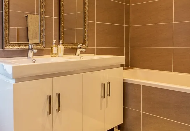 property_[object Object]_28